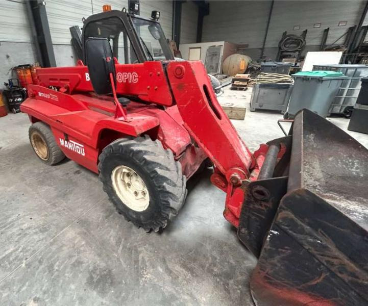 Телескопический погрузчик Manitou Buggiscopic BT420: фото 1