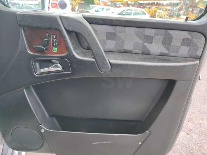 Внедорожник Mercedes G 270 2.7 CDI: фото 40