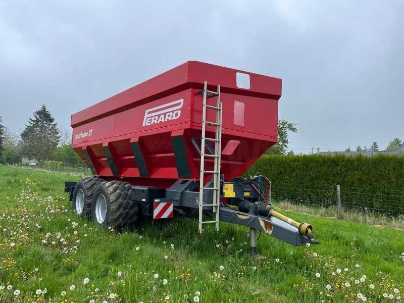 Perard INTERBENNE 27 - Прицеп: фото 1 Perard INTERBENNE 27 - Прицеп: фото 1