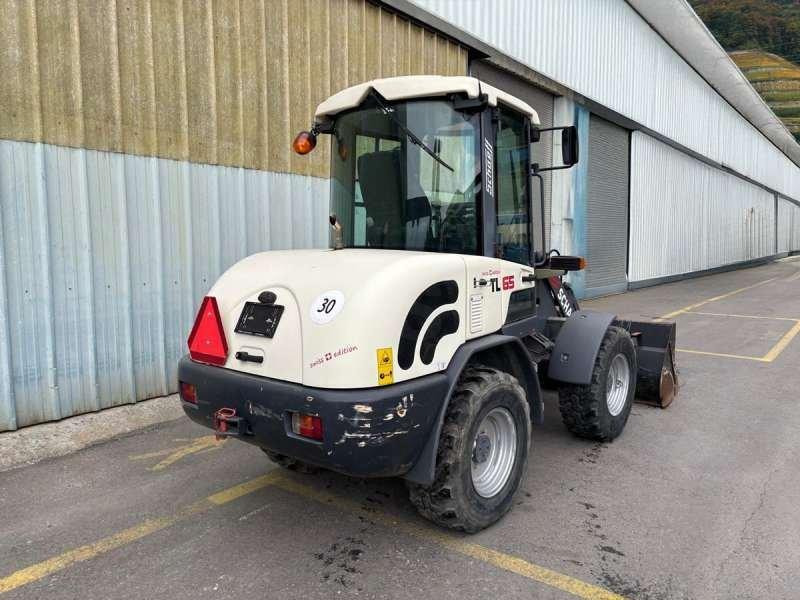 Компактный фронтальный погрузчик Schaeff TL65: фото 32