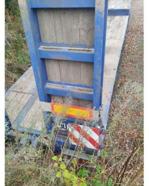 Verem 3 ESSIEUX - Низкорамный полуприцеп: фото 4 Verem 3 ESSIEUX - Низкорамный полуприцеп: фото 4