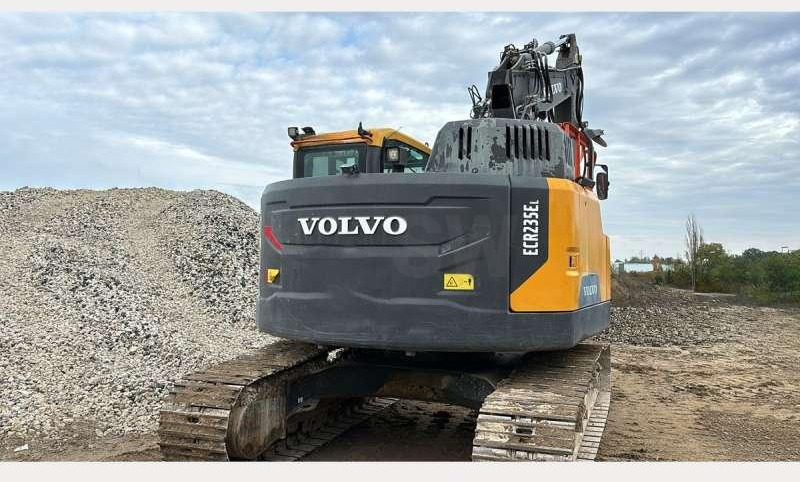 Volvo ECR235EL - Гусеничный экскаватор: фото 3 Volvo ECR235EL - Гусеничный экскаватор: фото 3