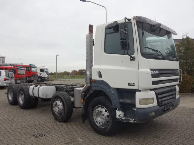 DAF CF 85.430 8X4 EURO3 WITH AIRCO - Грузовик-шасси: фото 1 DAF CF 85.430 8X4 EURO3 WITH AIRCO - Грузовик-шасси: фото 1