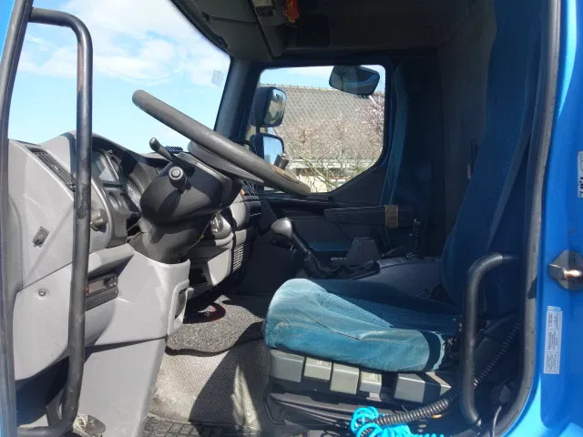 DAF LF 55.220 12000 LITER MANUAL GEARBOX - Грузовик-цистерна: фото 5 DAF LF 55.220 12000 LITER MANUAL GEARBOX - Грузовик-цистерна: фото 5
