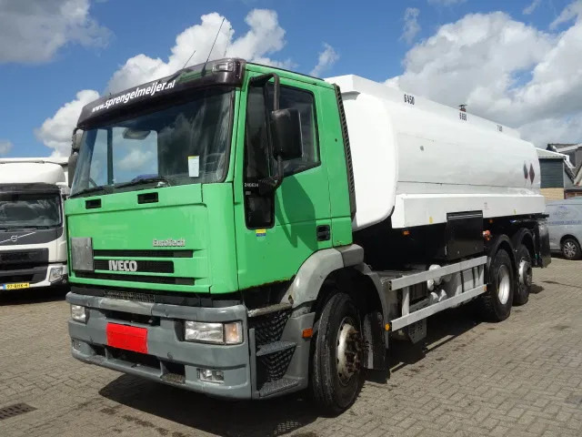 Iveco Eurotech 260 -34 FEULTANK TRUCK 20600 L MANUAL POMP - Грузовик-цистерна: фото 2 Iveco Eurotech 260 -34 FEULTANK TRUCK 20600 L MANUAL POMP - Грузовик-цистерна: фото 2