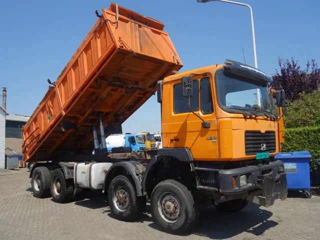 MAN 35-464 8x8 meiller kipper manual diesel pomp - Самосвал: фото 2 MAN 35-464 8x8 meiller kipper manual diesel pomp - Самосвал: фото 2