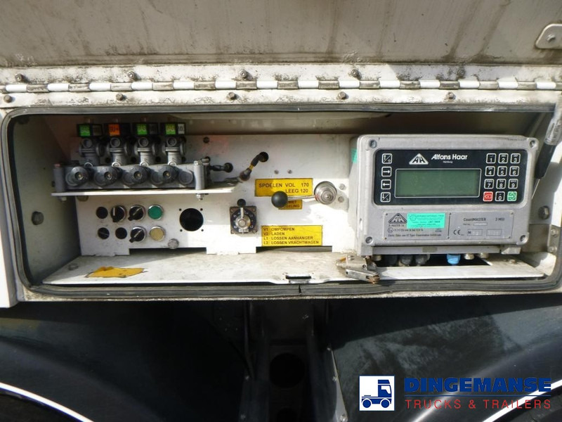 DAF CF 85.360 6X2 fuel tank alu 22 m3 / 4 comp + pump в лизинг DAF CF 85.360 6X2 fuel tank alu 22 m3 / 4 comp + pump: фото 17