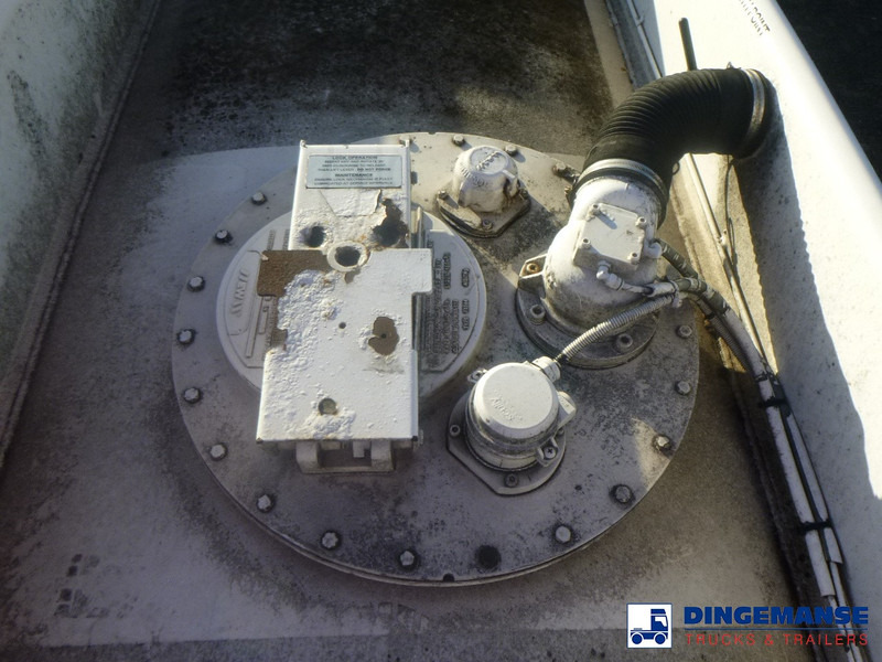 Полуприцеп-цистерна LAG Fuel tank alu 44.4 m3 / 6 comp + pump: фото 20