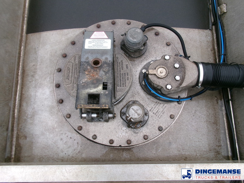 Полуприцеп-цистерна Lakeland Fuel tank alu 42.8 m3 / 6 comp + pump: фото 17