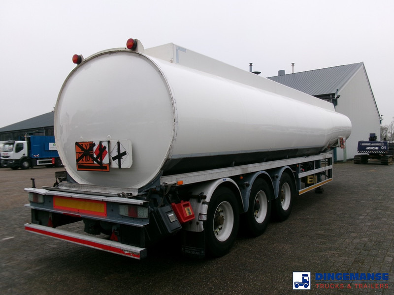 Lakeland Fuel tank alu 42.8 m3 / 6 comp + pump - Полуприцеп-цистерна: фото 4 Lakeland Fuel tank alu 42.8 m3 / 6 comp + pump - Полуприцеп-цистерна: фото 4