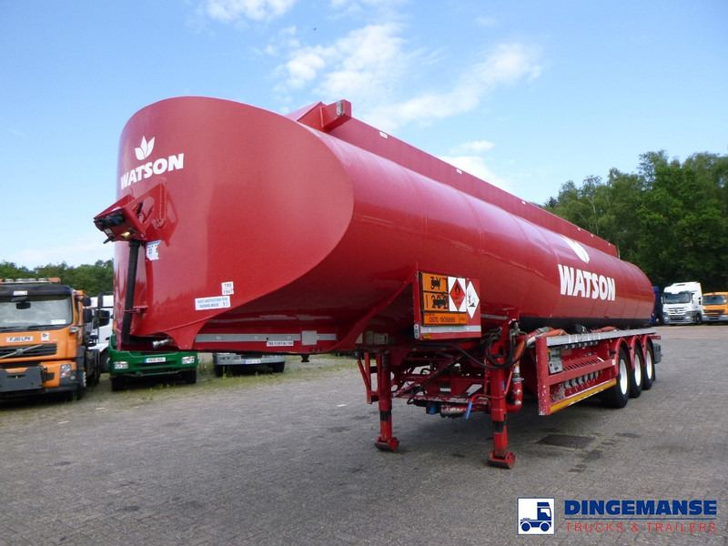 Lakeland Fuel tank alu 42.8 m3 / 6 comp + pump - Полуприцеп-цистерна: фото 1 Lakeland Fuel tank alu 42.8 m3 / 6 comp + pump - Полуприцеп-цистерна: фото 1