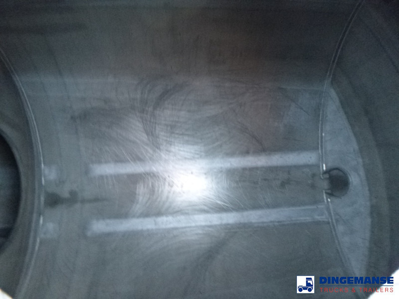 Полуприцеп-цистерна Magyar Chemical tank inox L4BH 32.9 m3 / 1 comp: фото 8