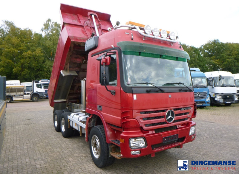 Mercedes-Benz Actros 3350 6x4 tipper - Самосвал: фото 2 Mercedes-Benz Actros 3350 6x4 tipper - Самосвал: фото 2