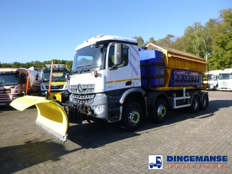 Mercedes-Benz Arocs 3240 8x4 RHD Schmidt snow plough / gritter - Снегоуборочная машина: фото 1 Mercedes-Benz Arocs 3240 8x4 RHD Schmidt snow plough / gritter - Снегоуборочная машина: фото 1