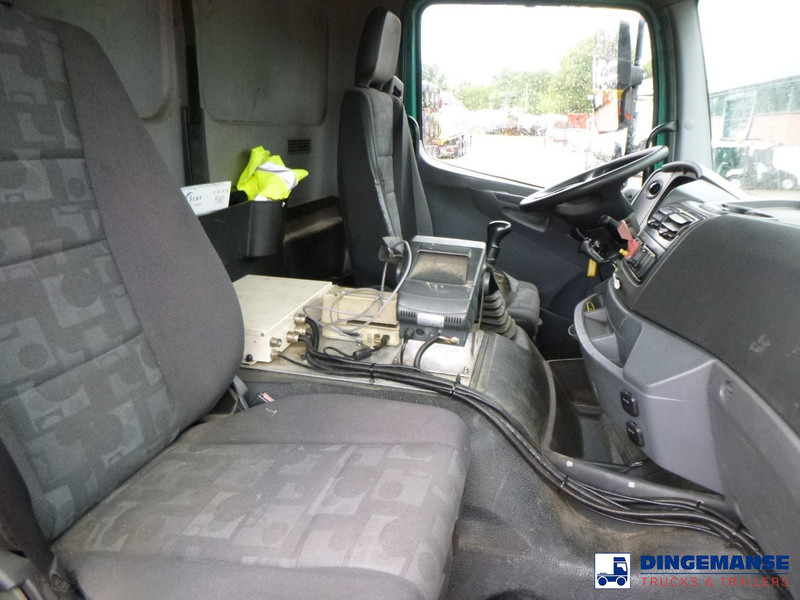 Mercedes-Benz Axor 1829 4x2 heavy oil tank 14.4 m3 / 4 comp в лизинг Mercedes-Benz Axor 1829 4x2 heavy oil tank 14.4 m3 / 4 comp: фото 17