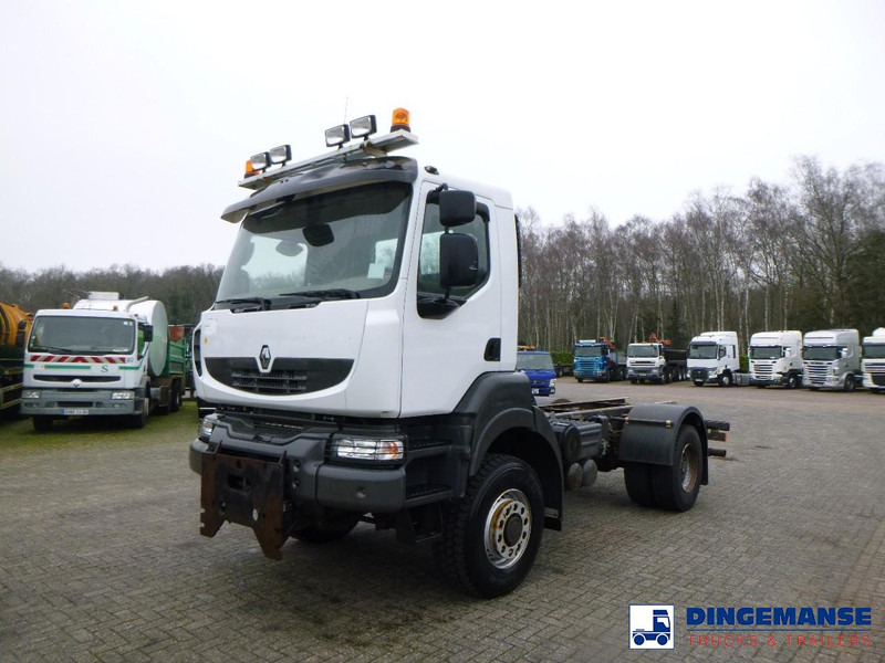 Renault Kerax 380 DXI 4x4 Euro 5 chassis + PTO - Грузовик-шасси: фото 1 Renault Kerax 380 DXI 4x4 Euro 5 chassis + PTO - Грузовик-шасси: фото 1