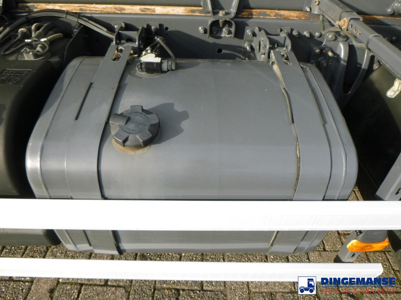 Renault Premium 270.19 dxi 4x2 gas tank 19.4 m3 в лизинг Renault Premium 270.19 dxi 4x2 gas tank 19.4 m3: фото 10