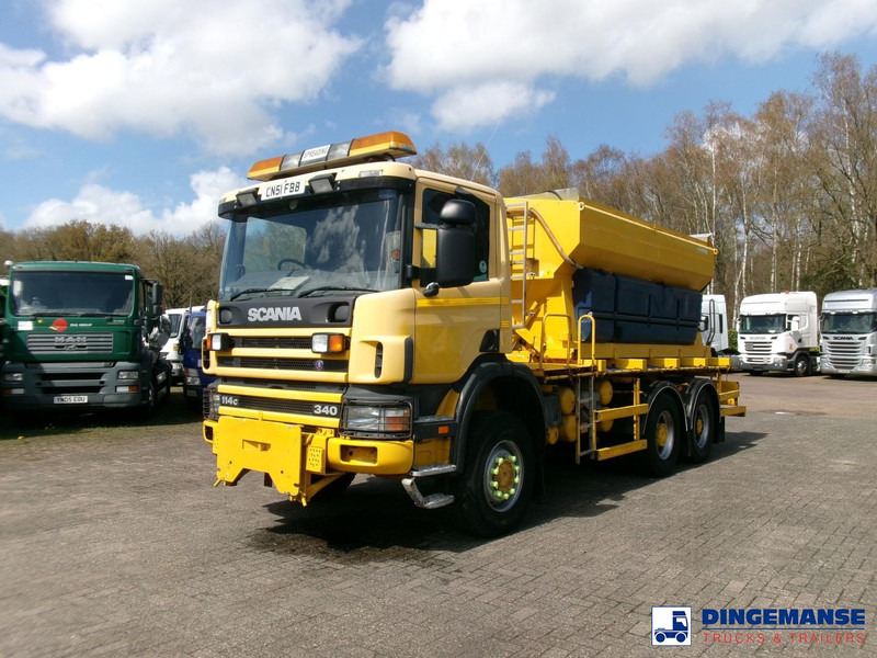 Scania P114-340 CB 6X6 RHD gritter / snow plough - Снегоуборочная машина: фото 1 Scania P114-340 CB 6X6 RHD gritter / snow plough - Снегоуборочная машина: фото 1