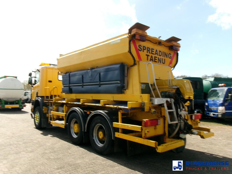 Scania P114-340 CB 6X6 RHD gritter / snow plough - Снегоуборочная машина: фото 4 Scania P114-340 CB 6X6 RHD gritter / snow plough - Снегоуборочная машина: фото 4