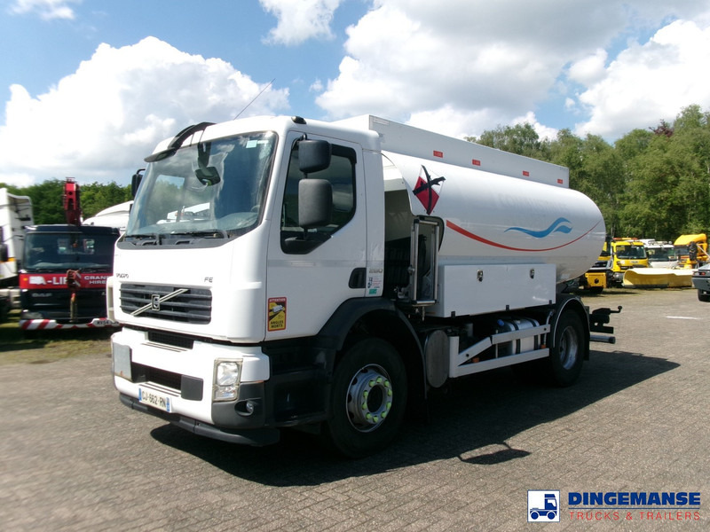 Volvo FE 260 4x2 dxi fuel tank 13.3 m3 / 4 comp / ADR 21-06-2024 - Грузовик-цистерна: фото 1 Volvo FE 260 4x2 dxi fuel tank 13.3 m3 / 4 comp / ADR 21-06-2024 - Грузовик-цистерна: фото 1