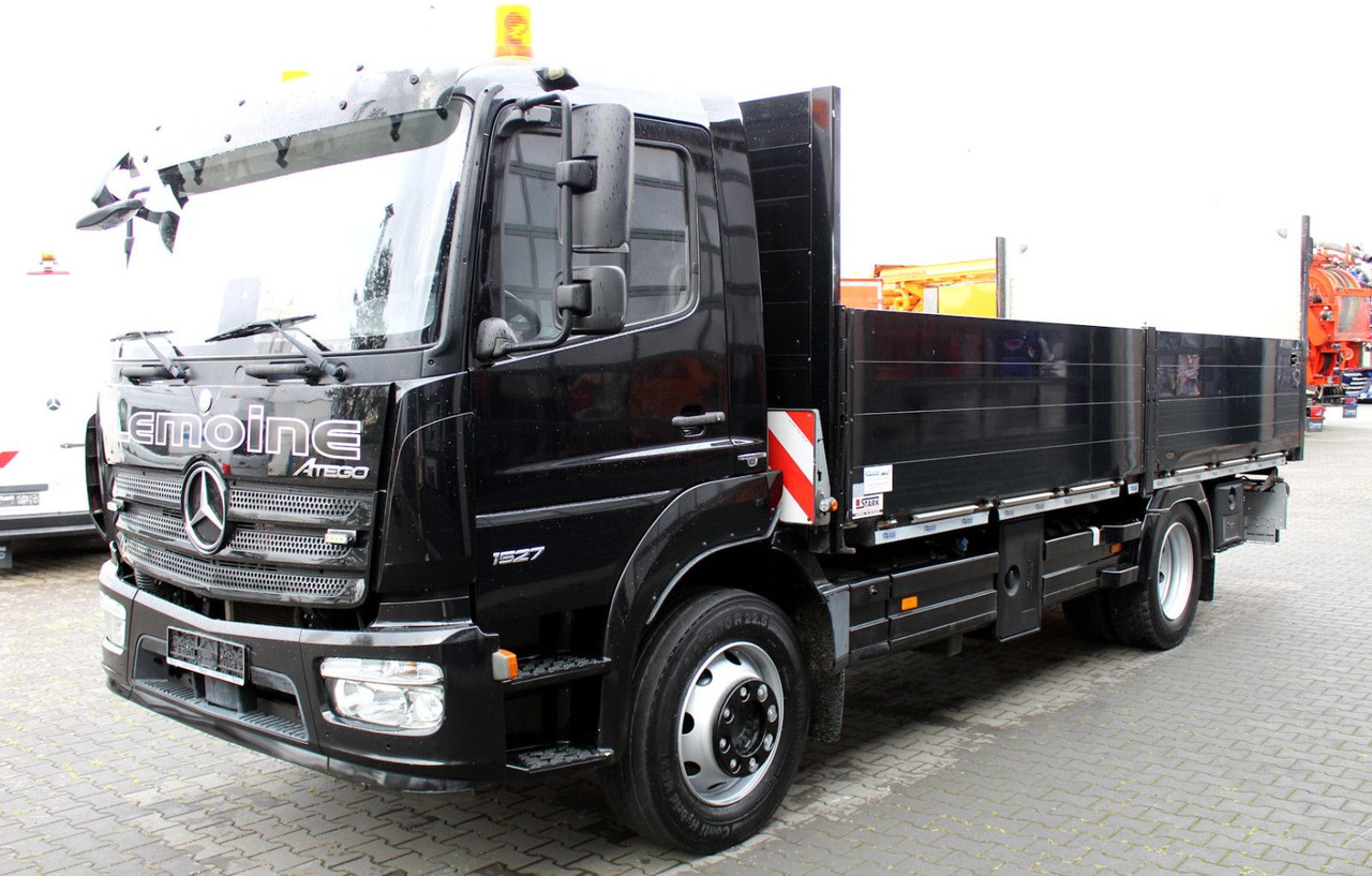 Mercedes-Benz Atego 1527 4x2 Pritsche + Ladebordwand - Грузовик бортовой/ Платформа: фото 2 Mercedes-Benz Atego 1527 4x2 Pritsche + Ladebordwand - Грузовик бортовой/ Платформа: фото 2