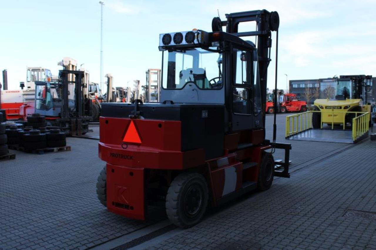 Kalmar ECD80-6 - Электропогрузчик: фото 3 Kalmar ECD80-6 - Электропогрузчик: фото 3