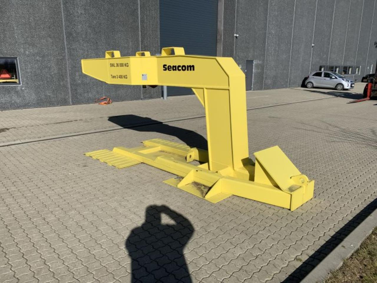 Seacom SEACOM SH36 - Навесное оборудование для Терминальных тягачей: фото 2 Seacom SEACOM SH36 - Навесное оборудование для Терминальных тягачей: фото 2