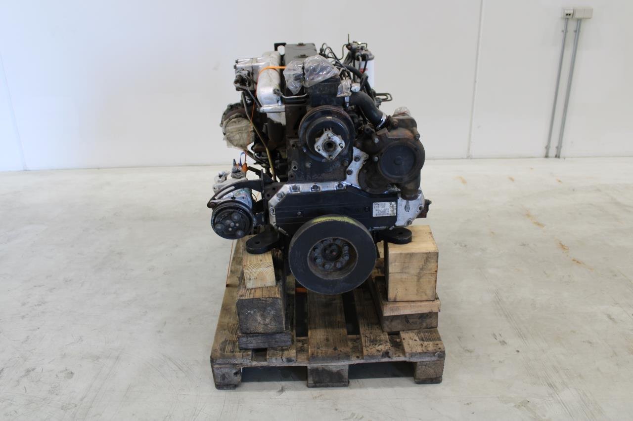 Perkins - Двигатель: фото 4 Perkins - Двигатель: фото 4