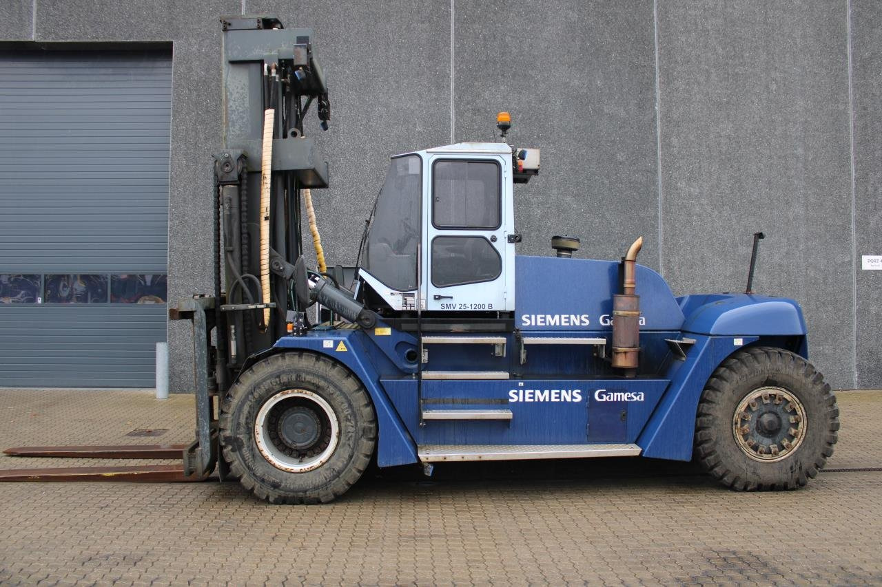 SMV SL25-1200 - Дизельный погрузчик: фото 1 SMV SL25-1200 - Дизельный погрузчик: фото 1