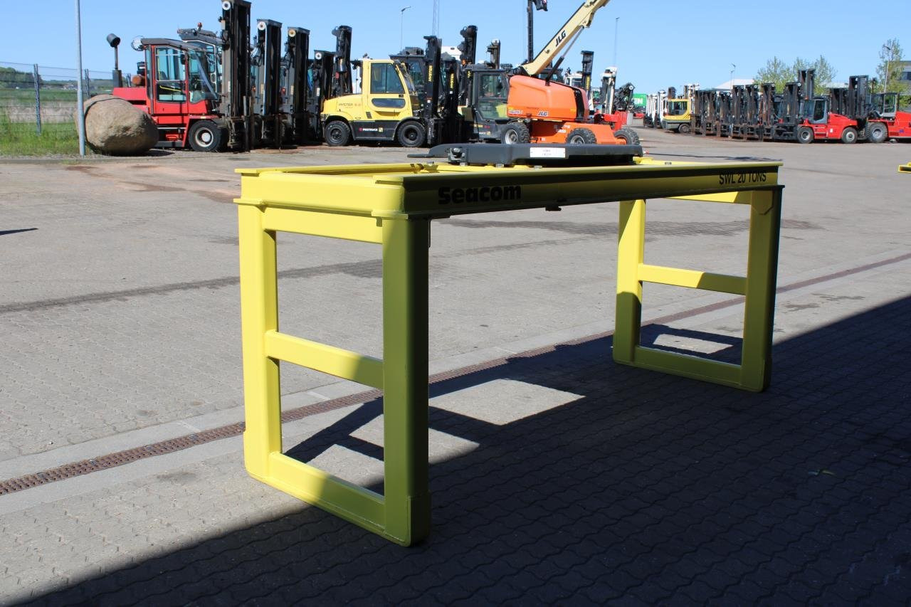 Seacom TRESTLE 20T - Портовая техника: фото 3 Seacom TRESTLE 20T - Портовая техника: фото 3