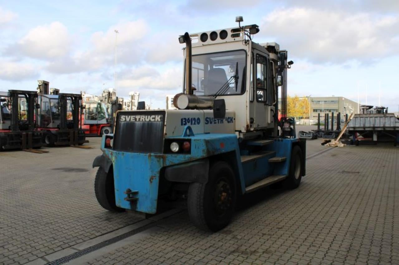 SveTruck 136120-35 - Дизельный погрузчик: фото 3 SveTruck 136120-35 - Дизельный погрузчик: фото 3