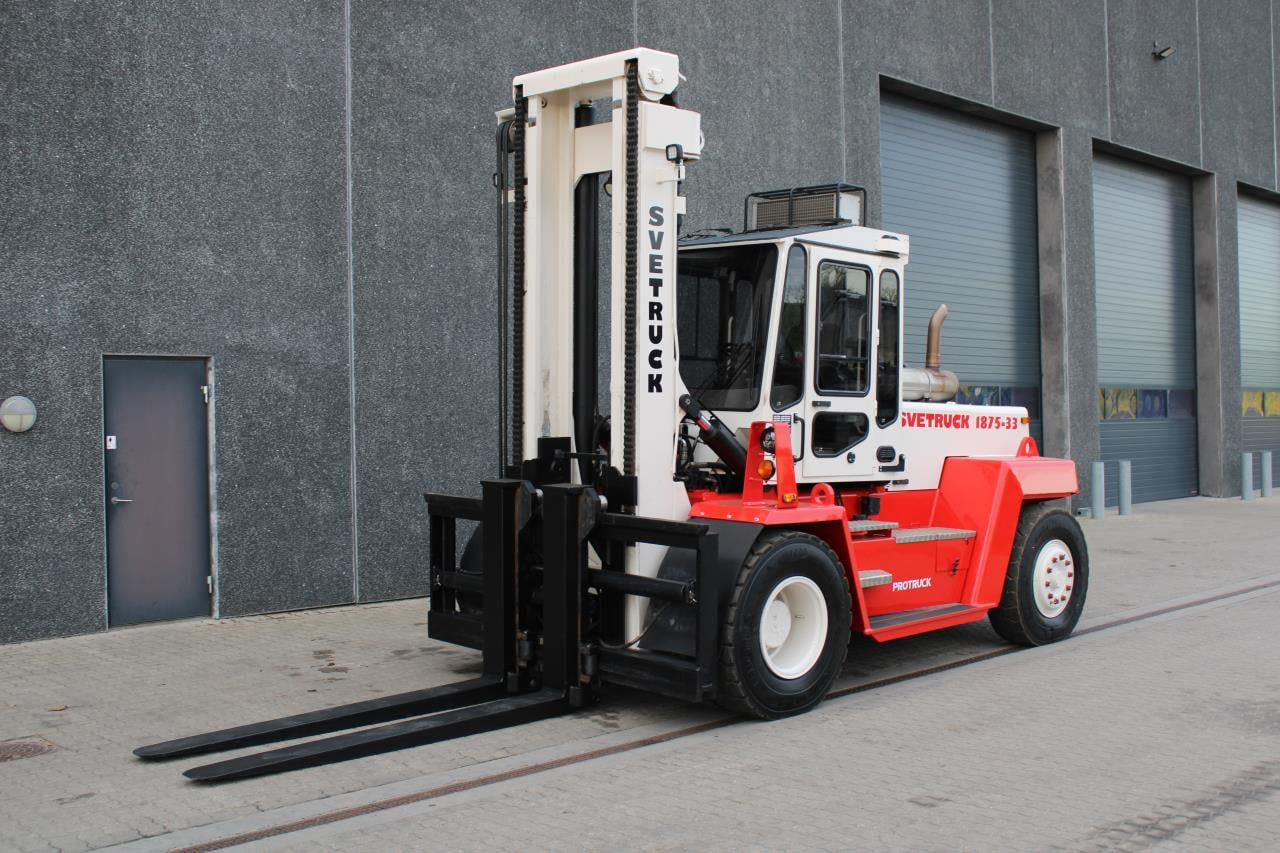 SveTruck 1875-33 - Дизельный погрузчик: фото 2 SveTruck 1875-33 - Дизельный погрузчик: фото 2