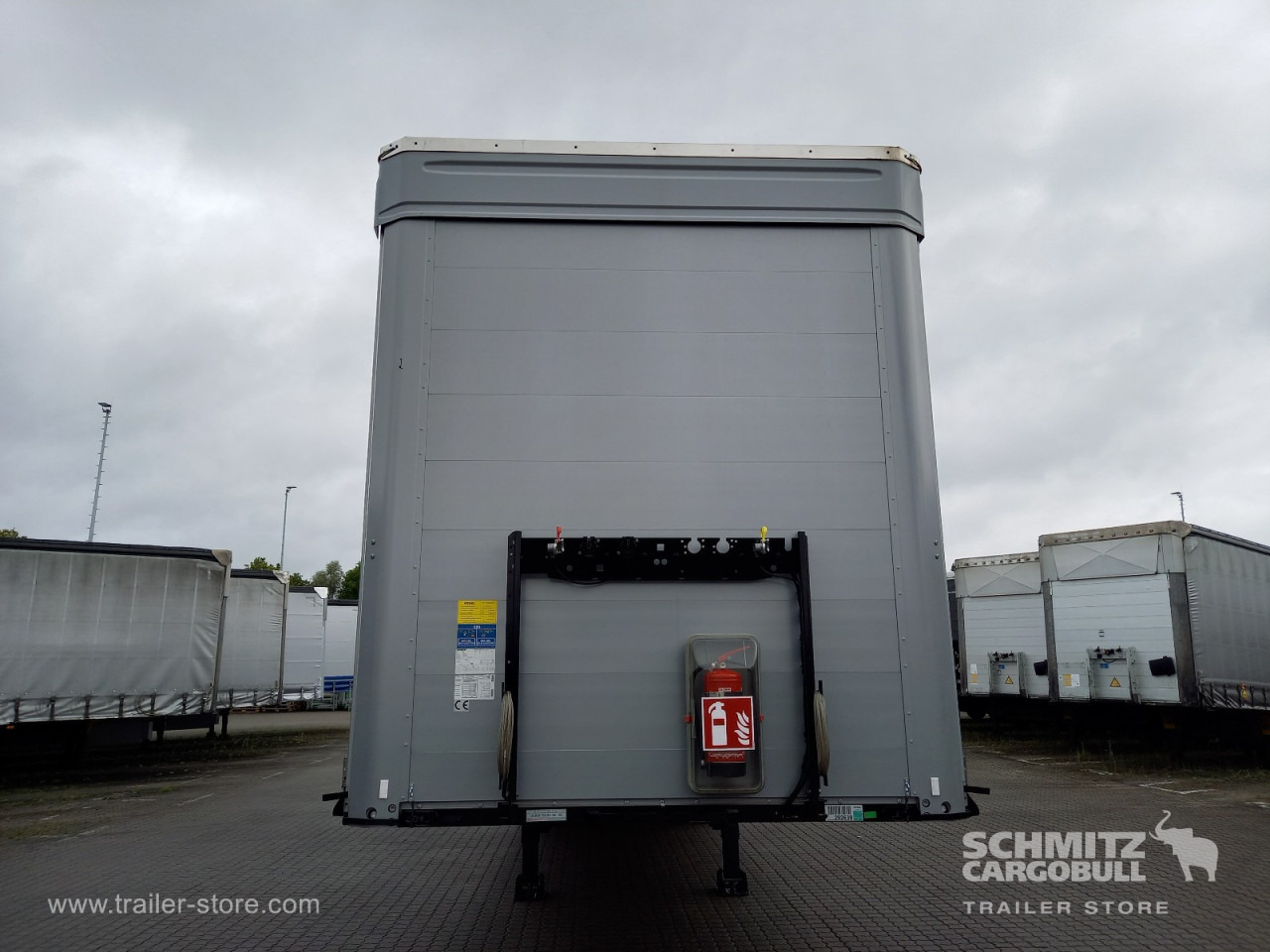 KOEGEL Auflieger Curtainsider Mega - Тентованный полуприцеп: фото 4 KOEGEL Auflieger Curtainsider Mega - Тентованный полуприцеп: фото 4