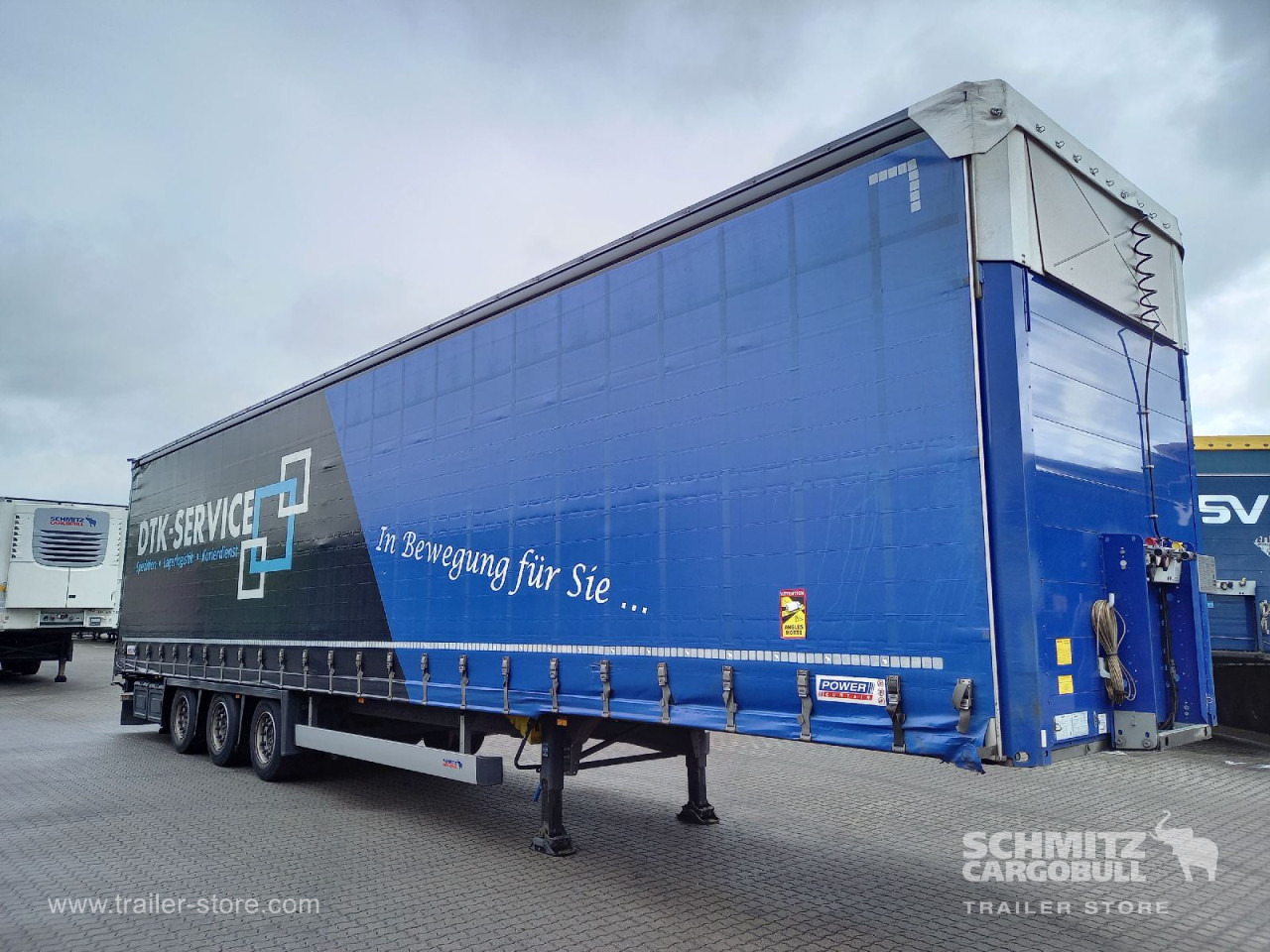 SCHMITZ Auflieger Curtainsider Mega - Тентованный полуприцеп: фото 1 SCHMITZ Auflieger Curtainsider Mega - Тентованный полуприцеп: фото 1