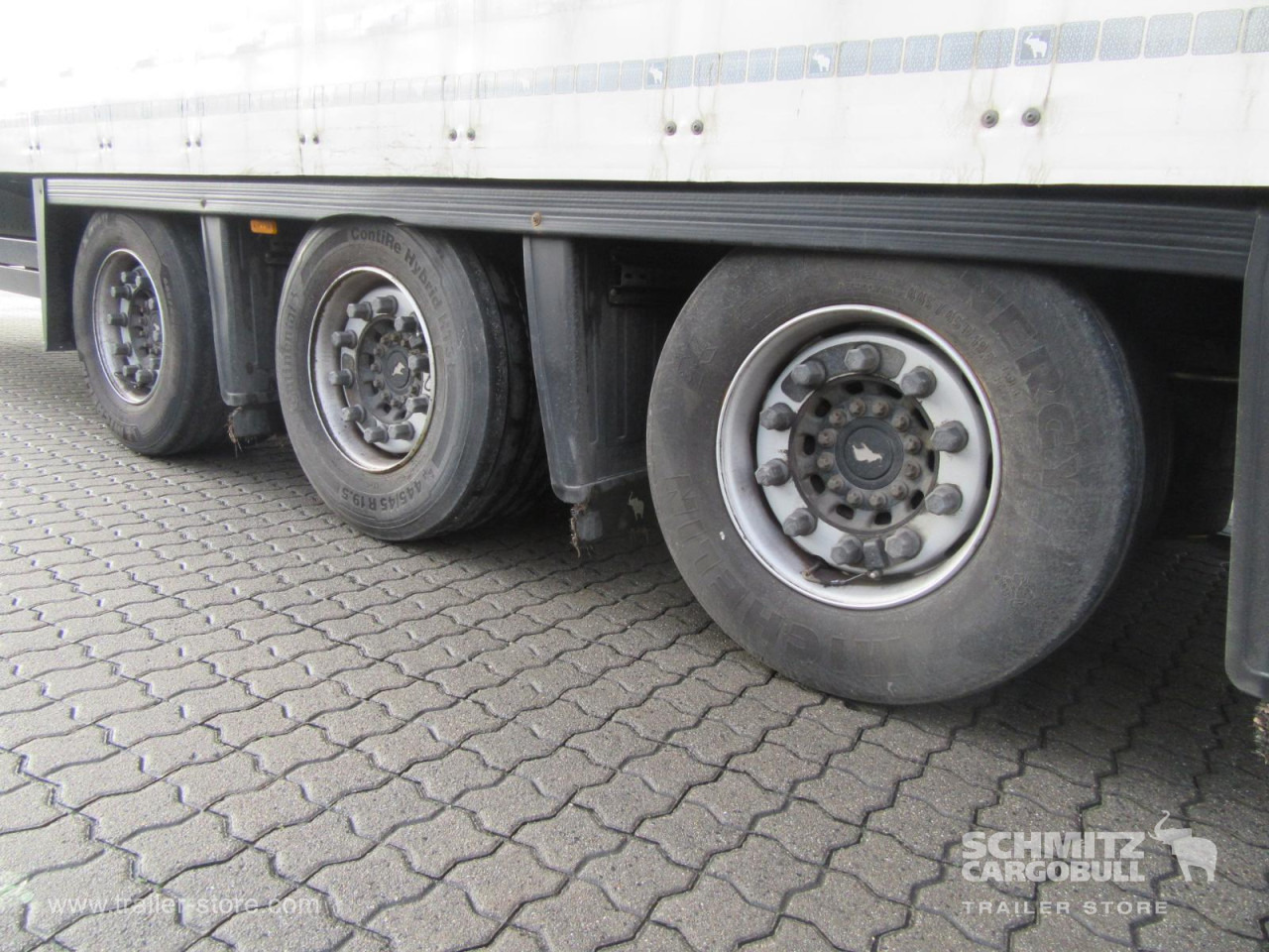 SCHMITZ Auflieger Curtainsider Mega - Тентованный полуприцеп: фото 2 SCHMITZ Auflieger Curtainsider Mega - Тентованный полуприцеп: фото 2