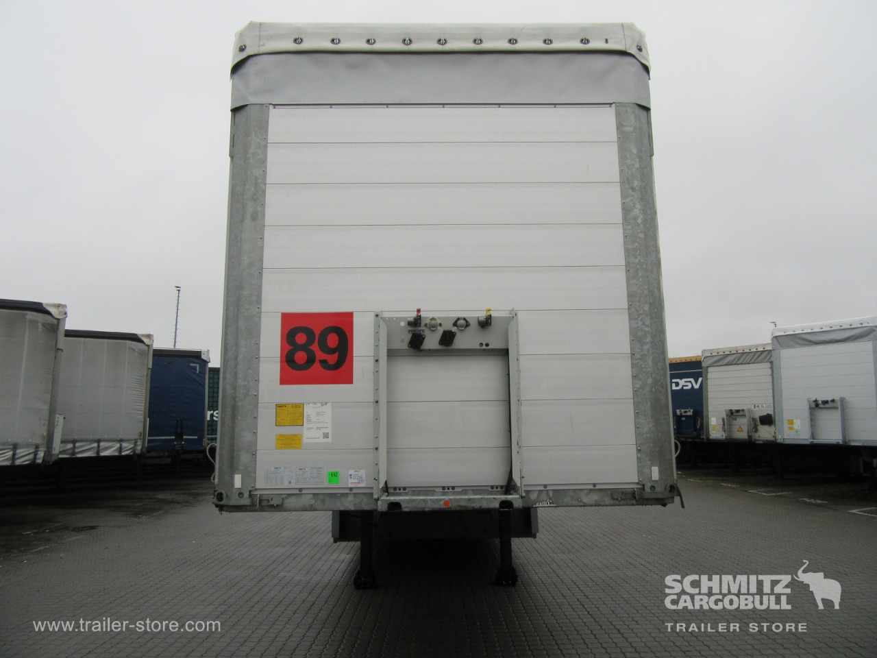 Тентованный полуприцеп SCHMITZ Auflieger Curtainsider Standard: фото 14 Тентованный полуприцеп SCHMITZ Auflieger Curtainsider Standard: фото 14