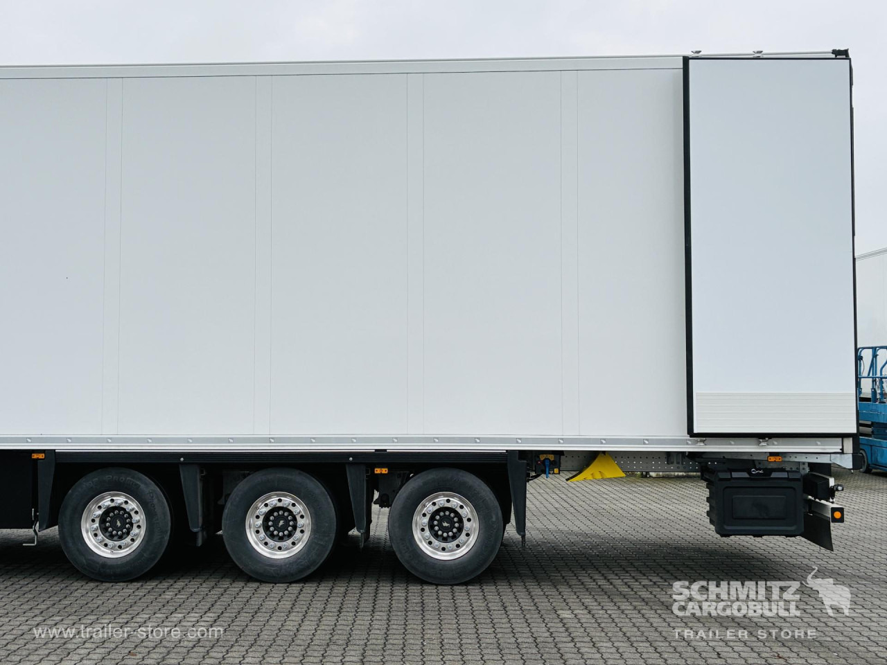 SCHMITZ Auflieger Tiefkühler Mega Double deck - Изотермический полуприцеп: фото 3 SCHMITZ Auflieger Tiefkühler Mega Double deck - Изотермический полуприцеп: фото 3