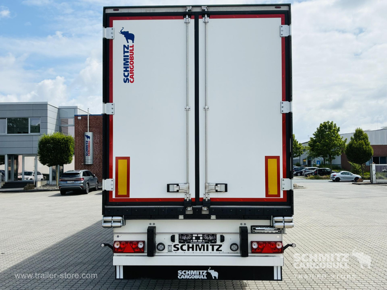 SCHMITZ Auflieger Tiefkühler Standard Double deck - Изотермический полуприцеп: фото 2 SCHMITZ Auflieger Tiefkühler Standard Double deck - Изотермический полуприцеп: фото 2