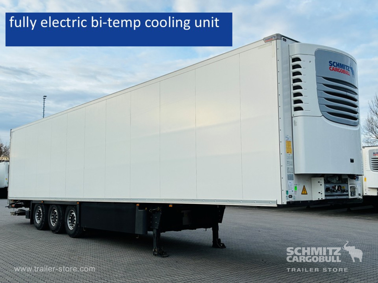 SCHMITZ Auflieger Tiefkühler Standard Taillift - Изотермический полуприцеп: фото 1 SCHMITZ Auflieger Tiefkühler Standard Taillift - Изотермический полуприцеп: фото 1