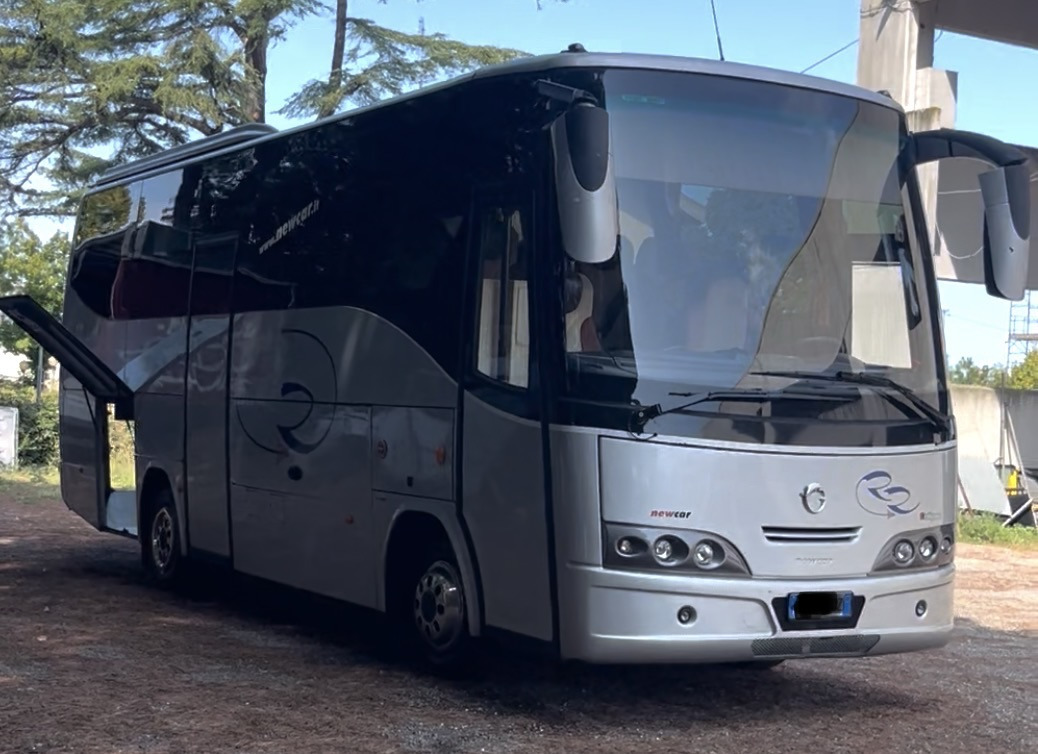 IVECO 100 Calipso New Car - Микроавтобус, Пассажирский фургон: фото 1 IVECO 100 Calipso New Car - Микроавтобус, Пассажирский фургон: фото 1
