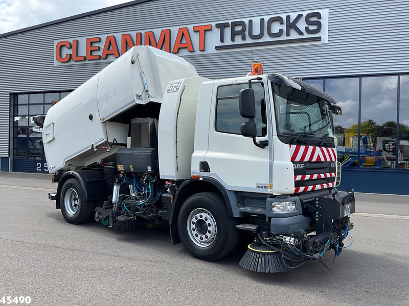DAF FA 75 CF 310 Johnston Beam VT 800 Just 95.458 km! - Подметально-уборочная машина: фото 1 DAF FA 75 CF 310 Johnston Beam VT 800 Just 95.458 km! - Подметально-уборочная машина: фото 1