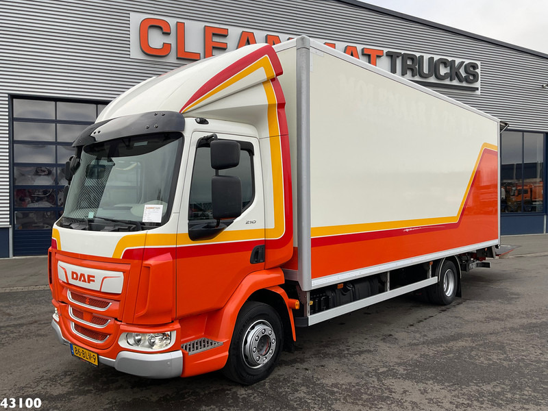 DAF FA LF 210 Euro 6 with DHollandia taillift - Грузовик с закрытым кузовом: фото 1 DAF FA LF 210 Euro 6 with DHollandia taillift - Грузовик с закрытым кузовом: фото 1