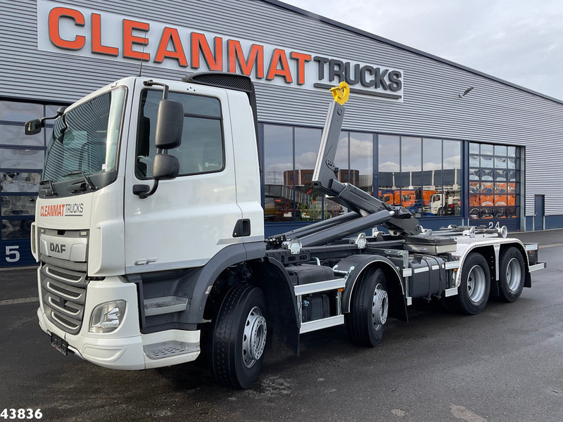 DAF FAC CF 370 8x2 NIEUWE Hyvalift 26 Ton haakarmsysteem!! Just 177.485 km! - Крюковой мультилифт: фото 1 DAF FAC CF 370 8x2 NIEUWE Hyvalift 26 Ton haakarmsysteem!! Just 177.485 km! - Крюковой мультилифт: фото 1