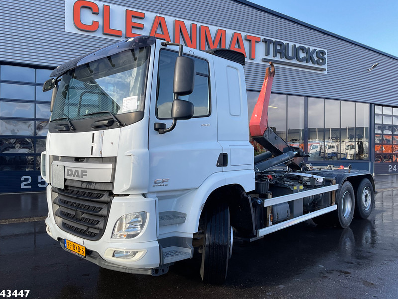 DAF FAN CF 440 Euro 6 20 Ton haakarmsysteem - Крюковой мультилифт: фото 1 DAF FAN CF 440 Euro 6 20 Ton haakarmsysteem - Крюковой мультилифт: фото 1