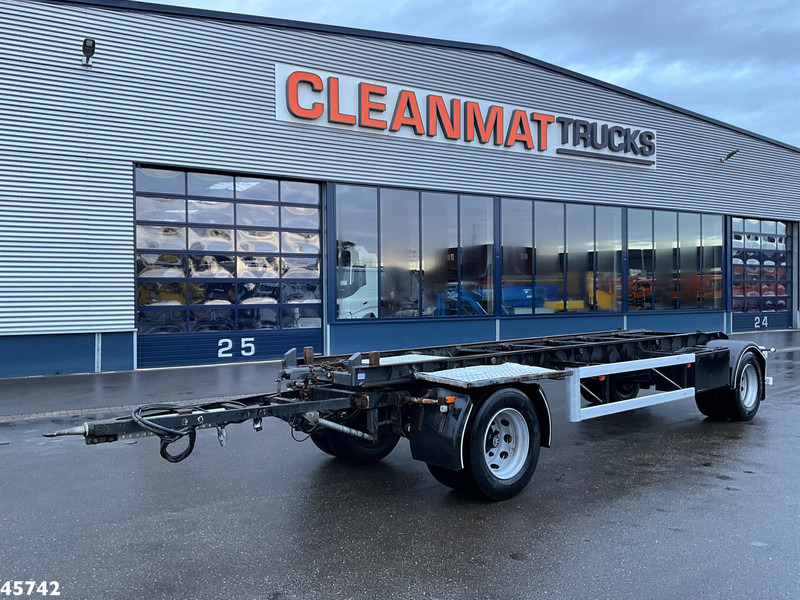 Floor 2-assige container aanhangwagen - Прицеп-контейнеровоз/ Сменный кузов: фото 1 Floor 2-assige container aanhangwagen - Прицеп-контейнеровоз/ Сменный кузов: фото 1