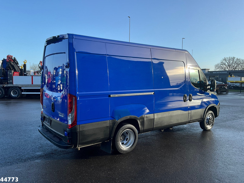 Iveco Daily 35C18 RIONED hogedrukwater installatie - Ассенизатор: фото 5 Iveco Daily 35C18 RIONED hogedrukwater installatie - Ассенизатор: фото 5