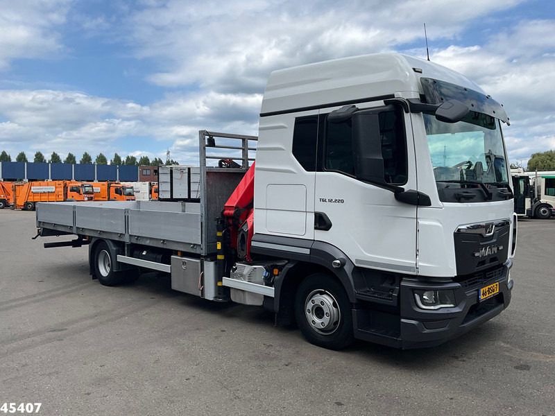 MAN TGL 12.220 Euro 6 Palfinger 11 Tonmeter laadkraan Just 60.518 km! - Автоманипулятор: фото 5 MAN TGL 12.220 Euro 6 Palfinger 11 Tonmeter laadkraan Just 60.518 km! - Автоманипулятор: фото 5