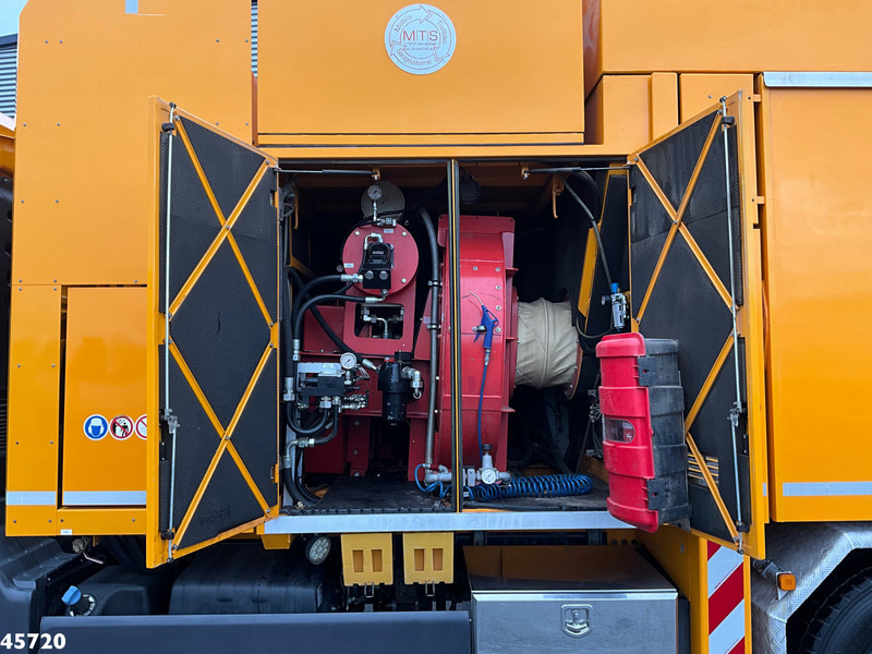 Ассенизатор MAN TGS 35.500 8x4 Euro 6 MTS Saugbagger Just 40.559 km!: фото 8 Ассенизатор MAN TGS 35.500 8x4 Euro 6 MTS Saugbagger Just 40.559 km!: фото 8