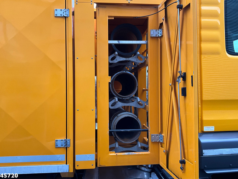 Ассенизатор MAN TGS 35.500 8x4 Euro 6 MTS Saugbagger Just 40.559 km!: фото 10 Ассенизатор MAN TGS 35.500 8x4 Euro 6 MTS Saugbagger Just 40.559 km!: фото 10