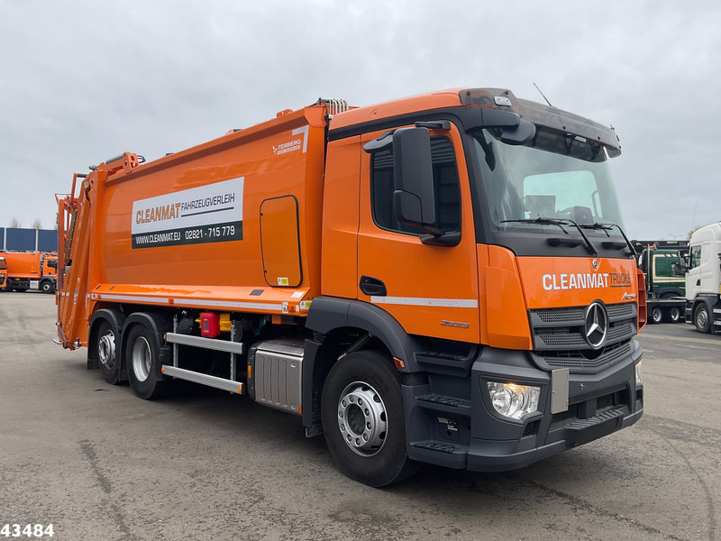 Mercedes-Benz Actros 2533 Terberg RosRoca 23m³ - Мусоровоз: фото 3 Mercedes-Benz Actros 2533 Terberg RosRoca 23m³ - Мусоровоз: фото 3